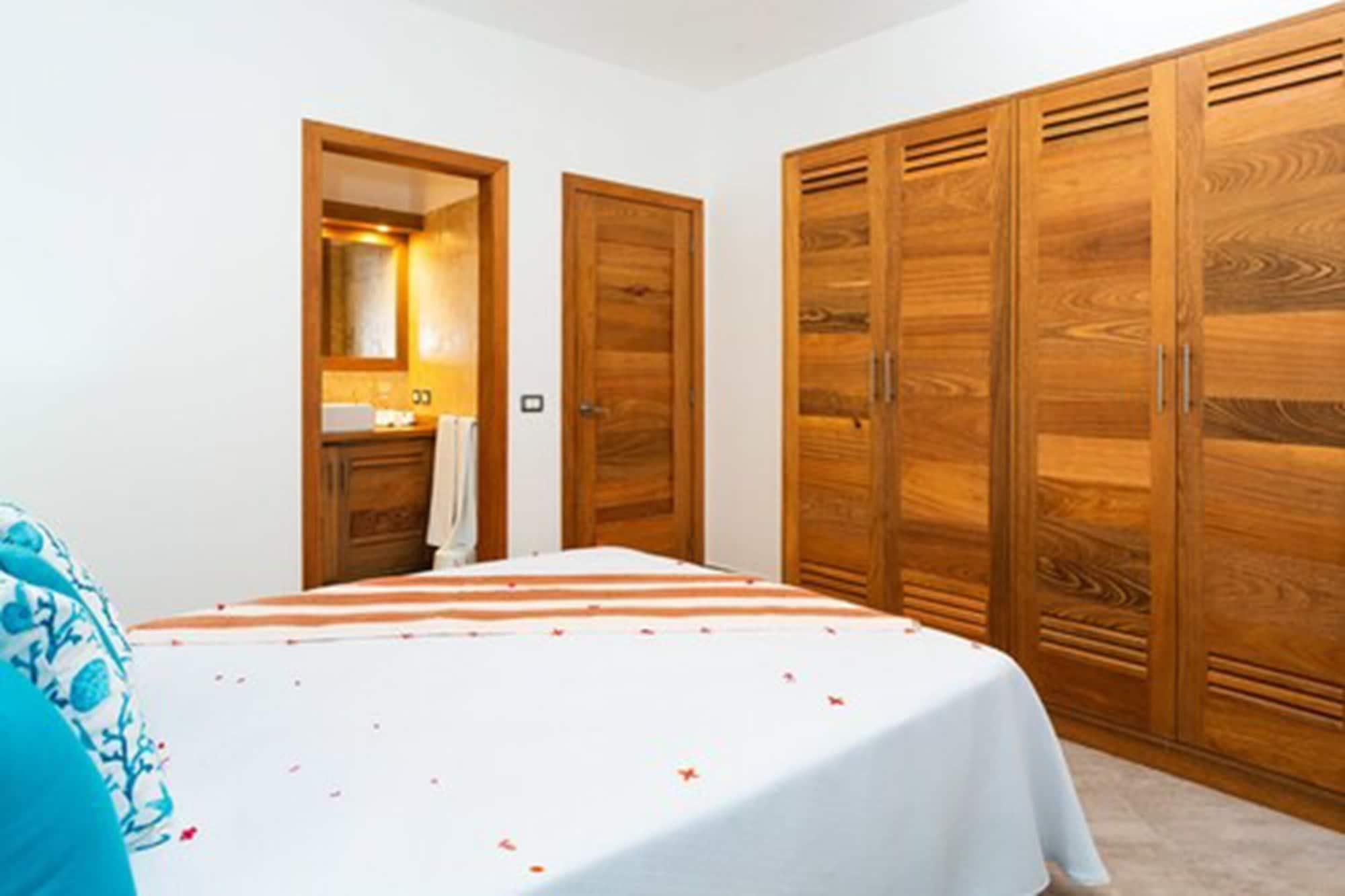 Louisa Apartamentos لاس تاريناس المظهر الخارجي الصورة